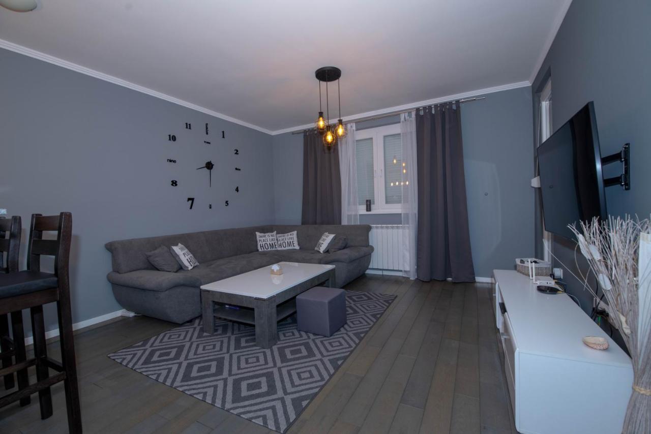 Athena Apartman Lukavica Exteriör bild